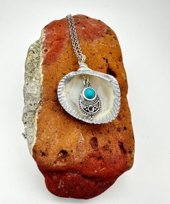 Western Vibe Clam Shell Necklace