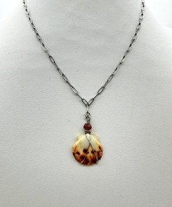 Classic Scallop Shell Necklace 1